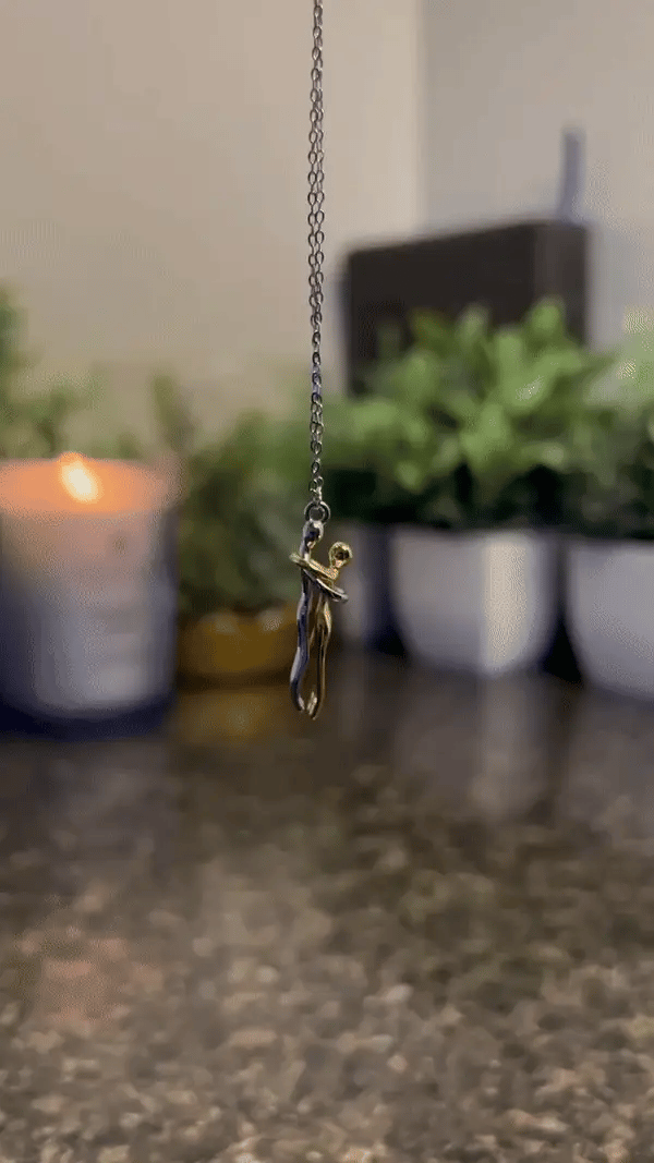 Couple Hug Necklace: Stalestin: Rust-Resistant 2025